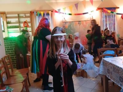 8b486f9a-f347-4bf4-bd37-36a650cb2c02