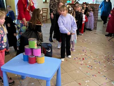 31fbfd5e-041d-4c47-baca-d77562e1a7cf