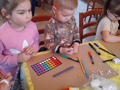 06c9b58e-74a4-49e0-a52e-a5e2da2f3f20